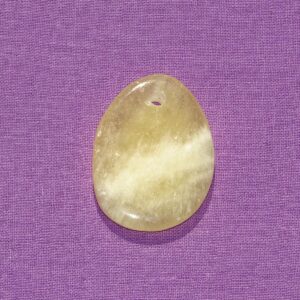 Orangencalcit gebohrt Nr. 1