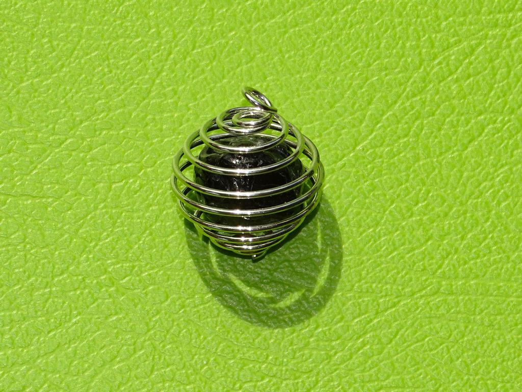 Apachenträne in Spirale zum Umhängen