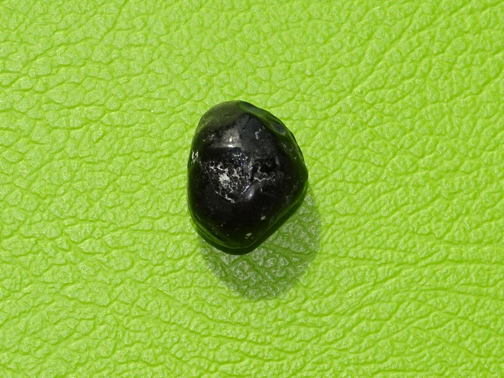 Apachenträne in Spirale zum Umhängen – Bild 2