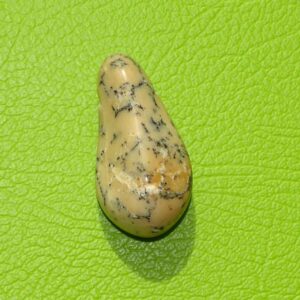 Dendritenopal gebohrt Nr. 2