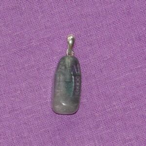 Fluorit-Anhänger grün Nr. 7