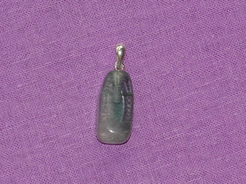 Fluorit-Anhänger grün Nr. 7