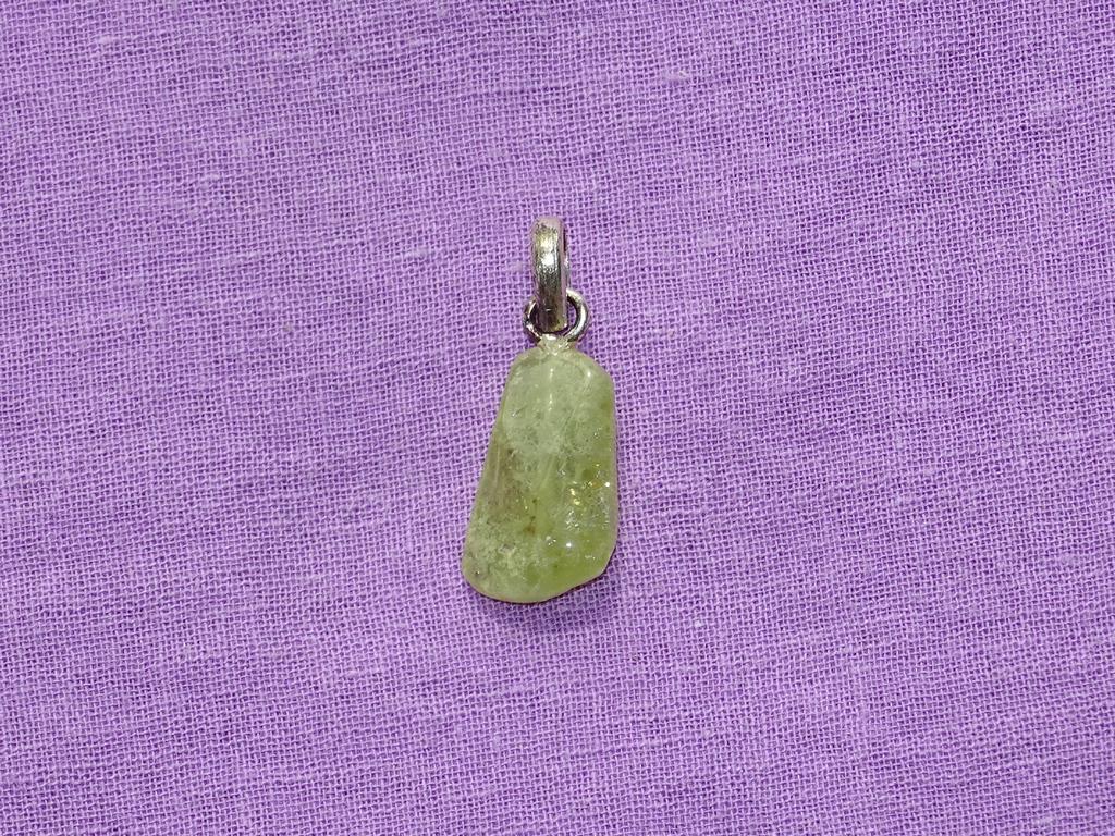 Hessonit-Anhänger Nr. 2