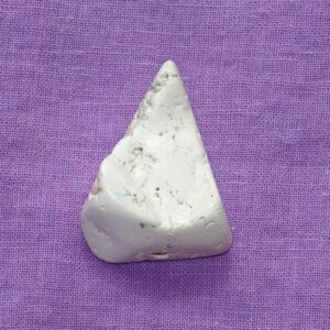 Howlith gebohrt Nr. 5