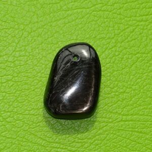 Hypersthen gebohrt Nr. 1