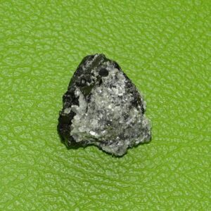 Kassiterit-Rohstein gebohrt Nr. 2