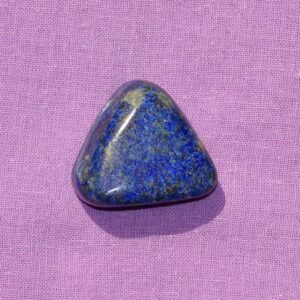 Lapislazuli-Trommelstein gebohrt Nr. 3