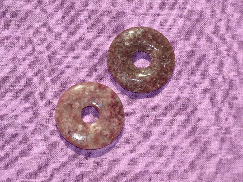 Lepidolith-Donut weinrot Ø 30 mm