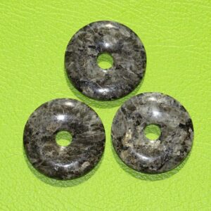 Magmatit-Donut Ø 4 cm