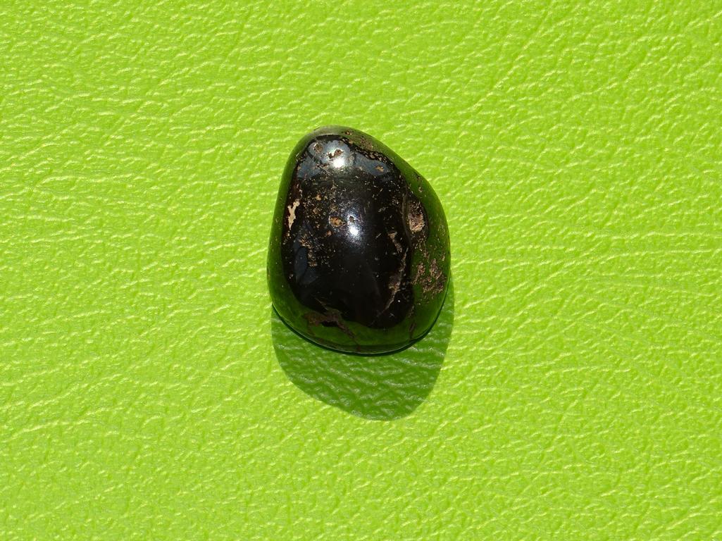 Magnetit gebohrt Nr. 1