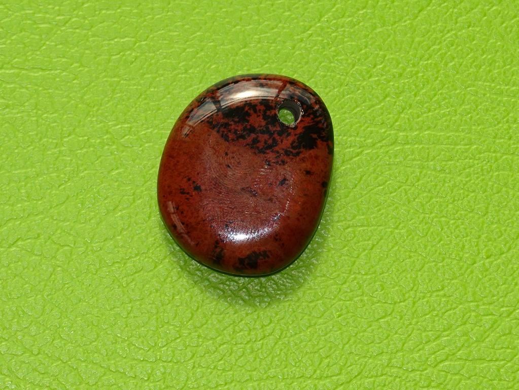 Mahagoniobsidian-Flachstein gebohrt Nr. 2