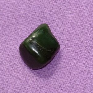 Nephrit gebohrt Nr. 4