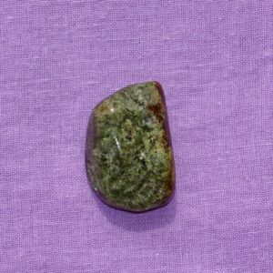 Tsavorit gebohrt Nr. 3