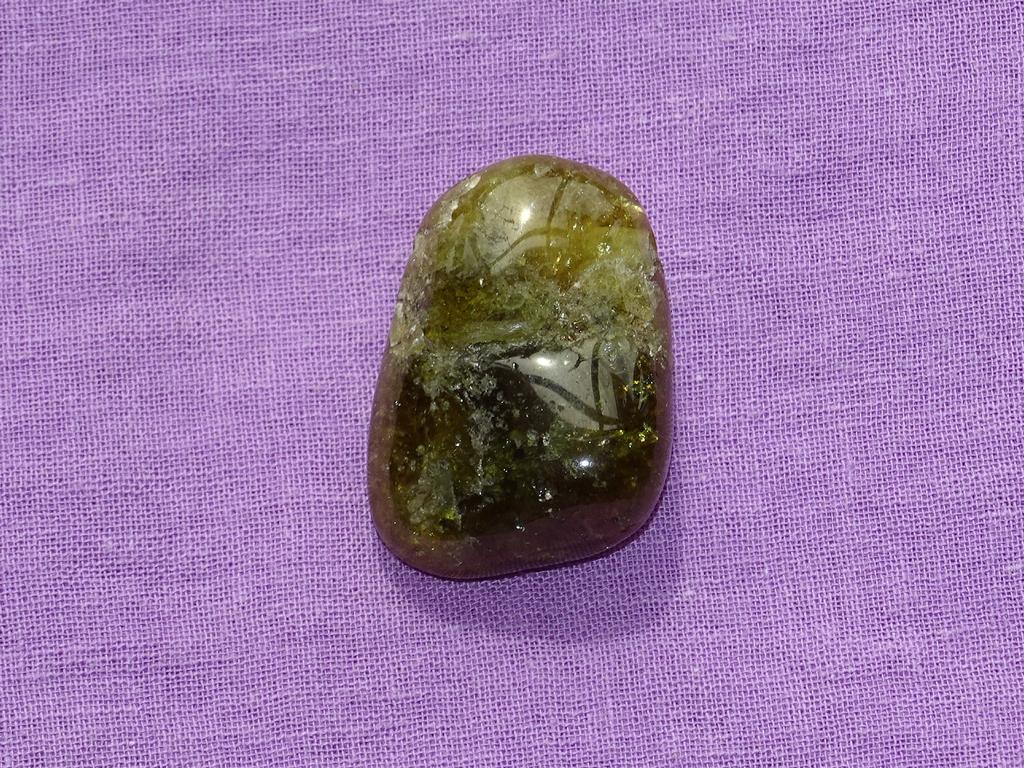 Tsavorit gebohrt Nr. 5