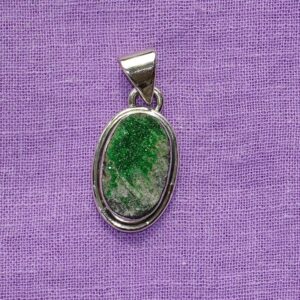 Uwarowit-Anhänger Nr. 1