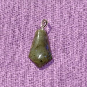 Labradorit-Anhänger Nr. 7