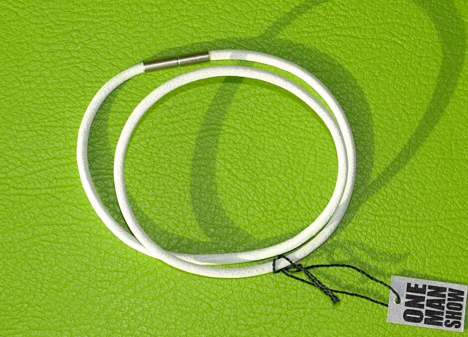 Lederband weiß 45 cm, Dicke 3 mm