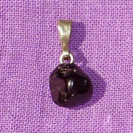 Almandin-Anhänger Nr. 4