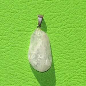 Amblygonit-Anhänger Nr. 5