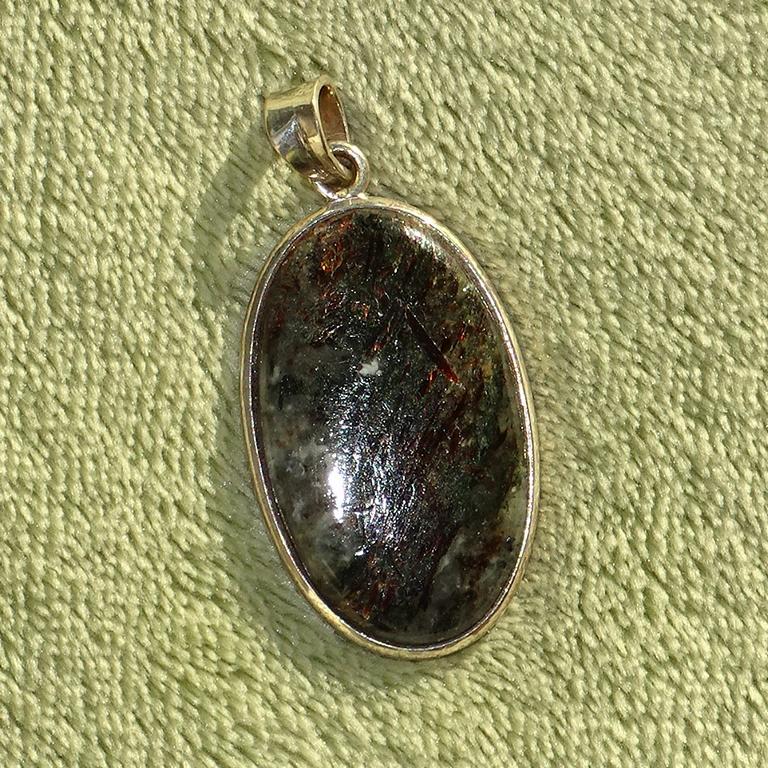 Astrophyllit-Anhänger