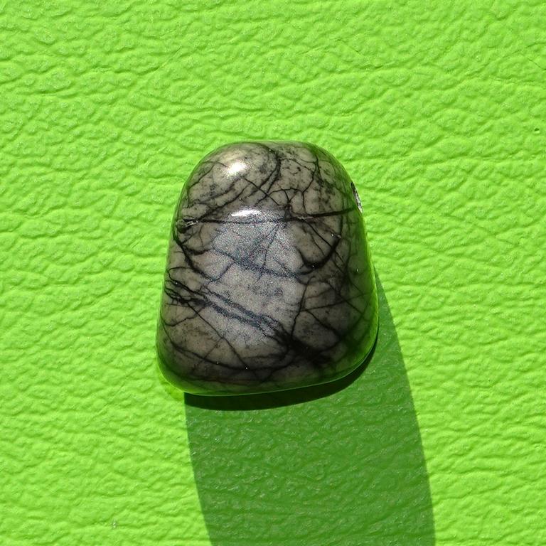 Picasso-Jaspis gebohrt Nr. 2