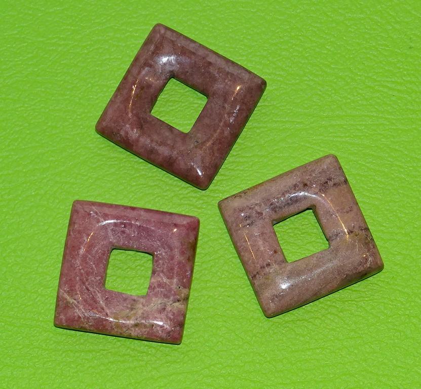 Rhodonit-Donut quadratisch