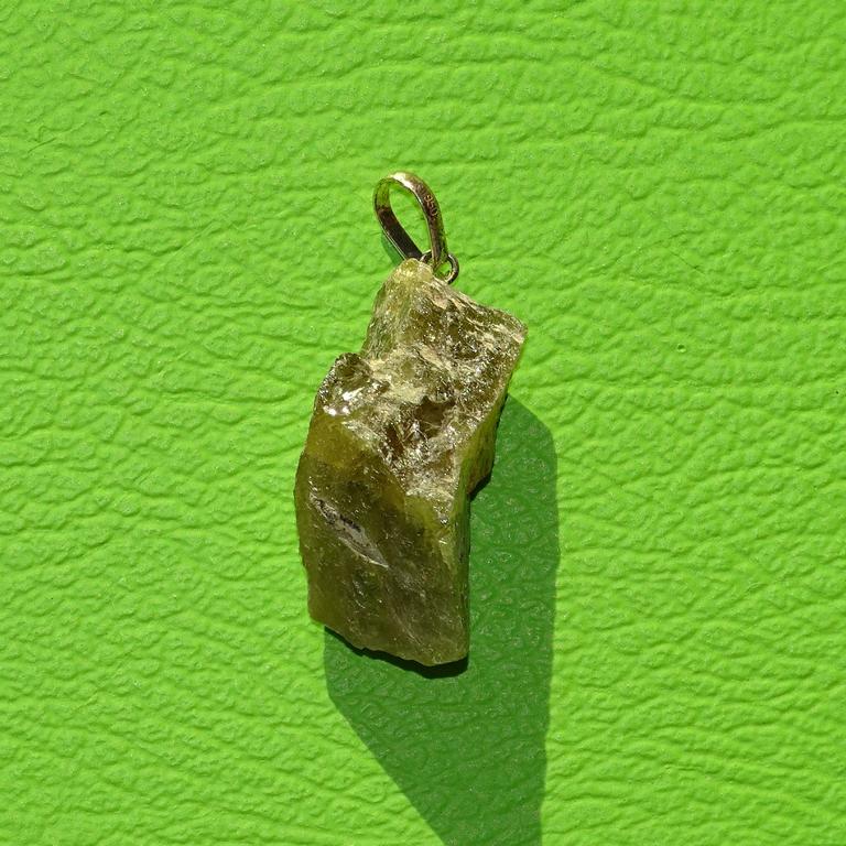 Sphen-Anhänger Nr. 1