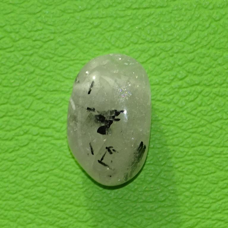 Turmalinquarz gebohrt Nr. 6