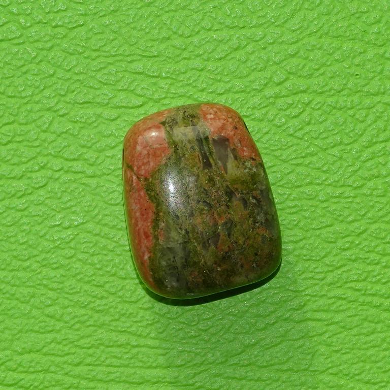 Unakit gebohrt Nr. 3