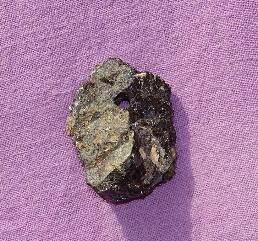 Zinkblende (Sphalerit) gebohrt Nr. 2