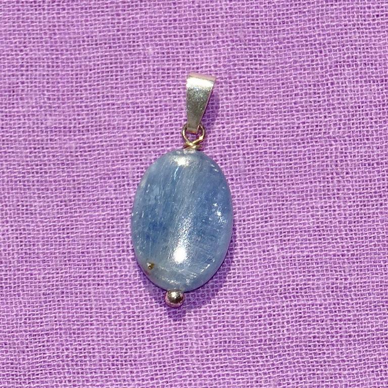 Disthen-Anhänger Nr. 2