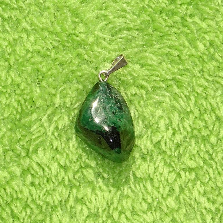 Grossular-Anhänger Nr. 1