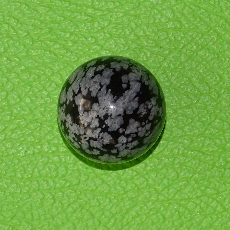 Schneeflockenobsidian-Kugel Ø 2 cm