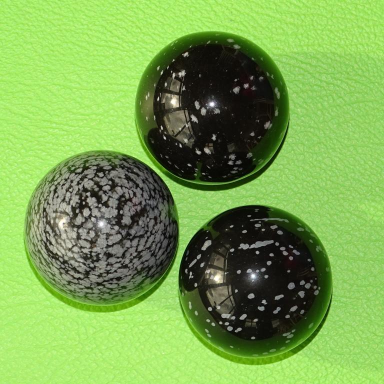 Schneeflockenobsidian-Kugel Ø 4 cm