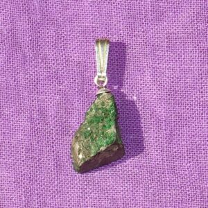 Uwarowit-Anhänger Nr. 2