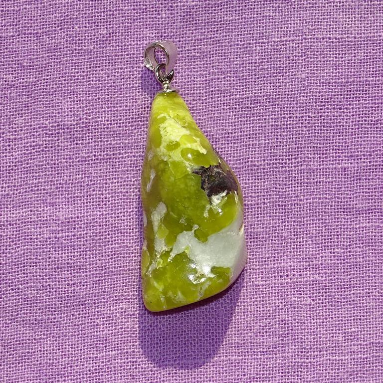 Lizardit-Anhänger Nr. 1