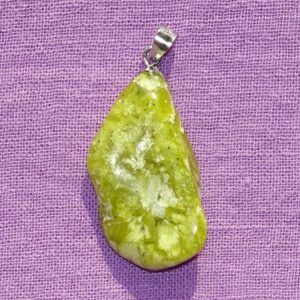 Lizardit-Anhänger Nr. 2