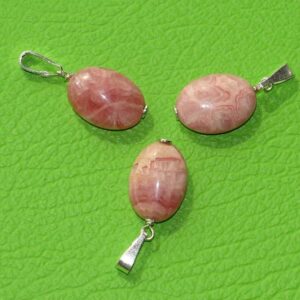 Rhodochrosit-Anhänger in Tropfenform
