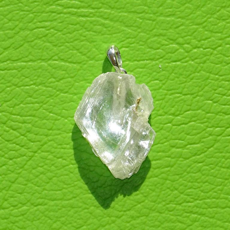 Selenit-Anhänger Nr. 8