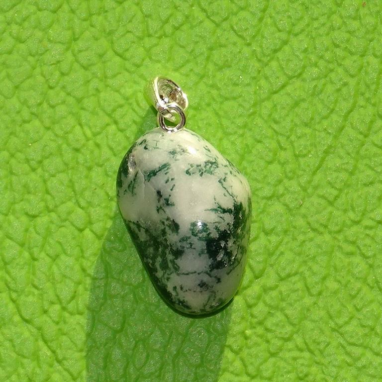 Baumachat-Anhänger Nr. 4