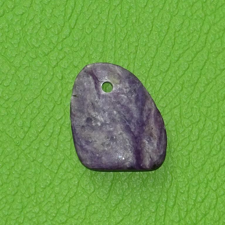 Charoit gebohrt Nr. 9