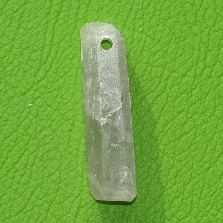 Kunzit gebohrt Nr. 6